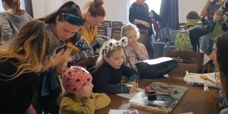 Noc s Andersenem – video