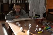 Noc s Andersenem a bojovka Ostrov pro šest tisíc budíků